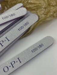 Пилка OPI 100/180 овал (на пенной основе)