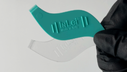 InLei® Helper 2.0 (хелпер) гребешок для ресниц 1шт