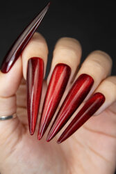 Гель- лак ILLUSION Vamp 2, 5 мл красная кошка