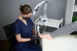 Вытяжка для педикюра Nail Assistant с насадкой # 1