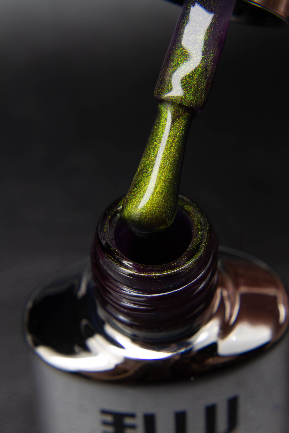 Гель-лак Lakres Blackcurrent Cat Eye, 5 ml