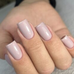 Цветная жесткая база Colloration Hard №112 — Розовая колыбель (20 мл)