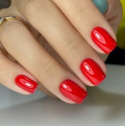 Цветная жесткая база Colloration Hard №24 — Яркий, оранжево-красный (20 мл)