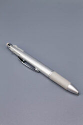 Дотс — ручка с разными насадками