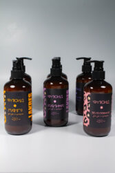 Флюид Lakres для рук и кутикулы, Земляника 250 мл