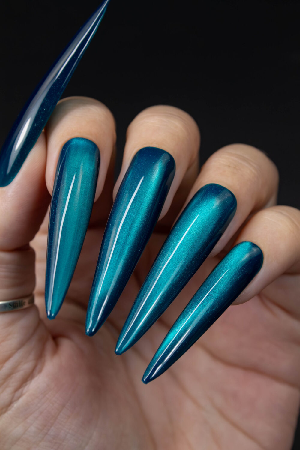 Гель-лак Lakres Angel Cat Eye 15, 5 ml