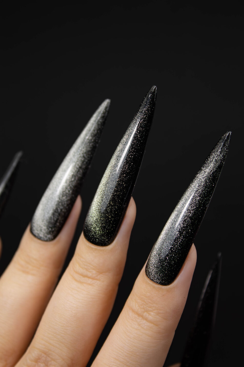 Гель-лак Lakres Black Cat 2