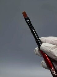 Кисть Lakres для геля прямая Vamp с колпачком