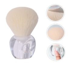 Кисть сметка в футляре прозрачная