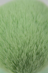 Кисть сметка в футляре зеленая