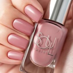 Лак для ногтей NUDES тон 105