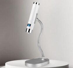 Лампа-фонарик c ИИ сенсором L6 на подставке белый