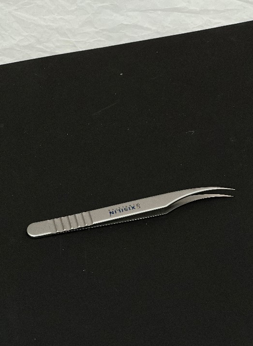 Пинцет для наращивания ресниц «Дельфин» XISILIN