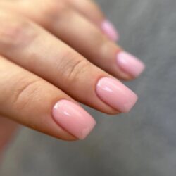 SHE Камуфлирующее базовое покрытие SIMONA 15 мл