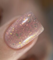 Цветная жесткая база Colloration Hard №90 — Натуральный розовый  «Хрусталь»  (20 мл)