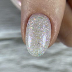 Цветная жесткая база Colloration Hard №94 — Молочный «Хрусталь» с эффектом искрящегося снега (20 мл)