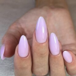 Жёсткий гель для наращивания Confiture №70 НИЗКАЯ ВЯЗКОСТЬ — Cветло-лиловый (13 г)